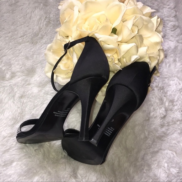 Bundle 4/ $20 🔥 
Alfani sandals Heels - Picture 4 of 8